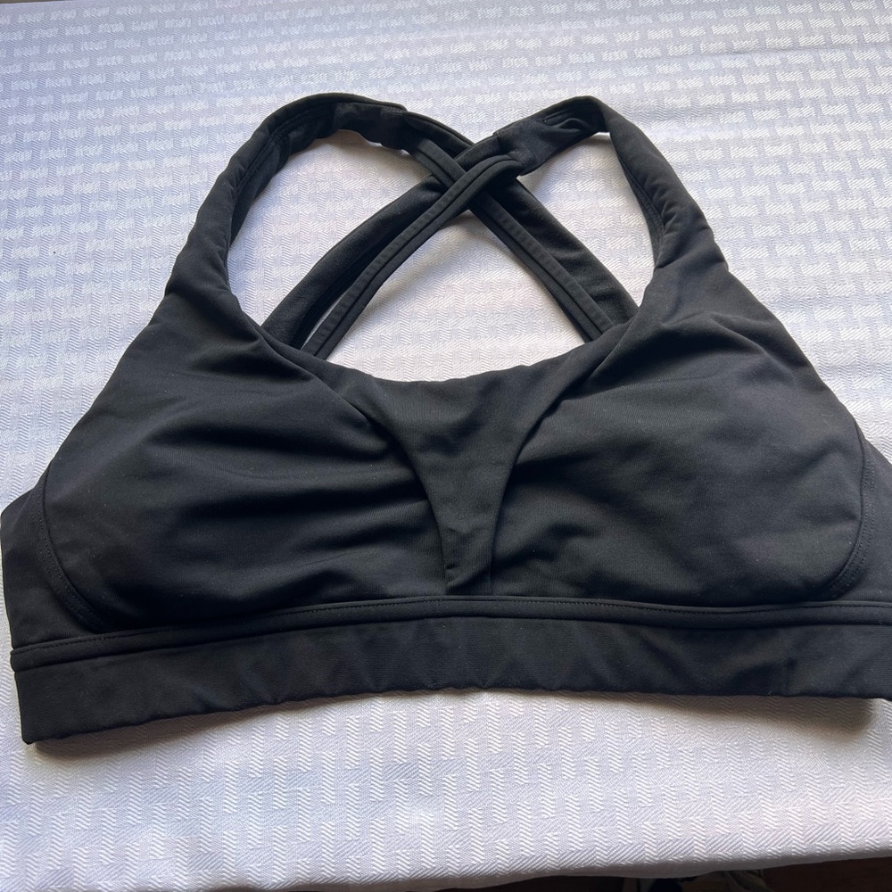 Black Lululemon Sports Bra